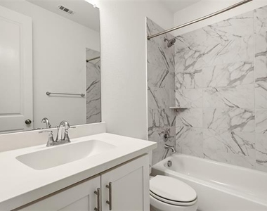4261 Sandhills Lane - Photo Thumbnail 20