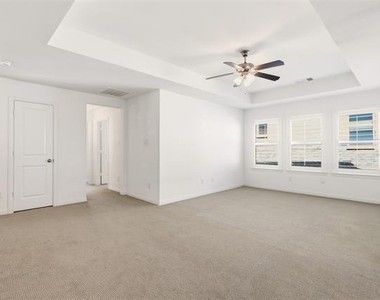 4261 Sandhills Lane - Photo Thumbnail 17