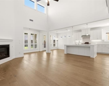 4261 Sandhills Lane - Photo Thumbnail 4