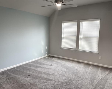 113 Arrow Wood Road - Photo Thumbnail 6