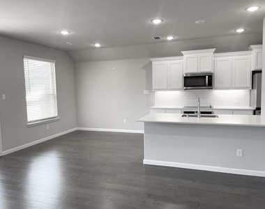 113 Arrow Wood Road - Photo Thumbnail 1