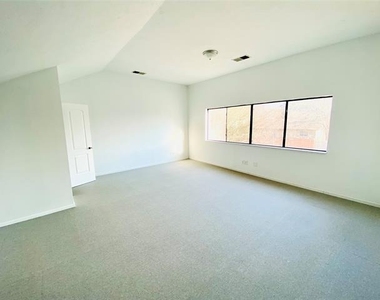 42 Merrie Circle - Photo Thumbnail 24