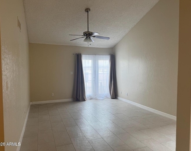 4766 W Caron Street - Photo Thumbnail 5