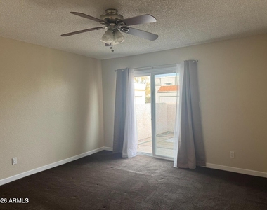 4766 W Caron Street - Photo Thumbnail 9