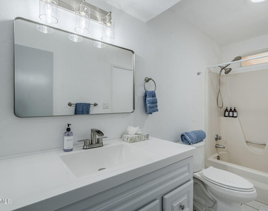 1022 W Apollo Avenue - Photo Thumbnail 49