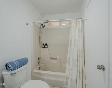 1022 W Apollo Avenue - Photo Thumbnail 50