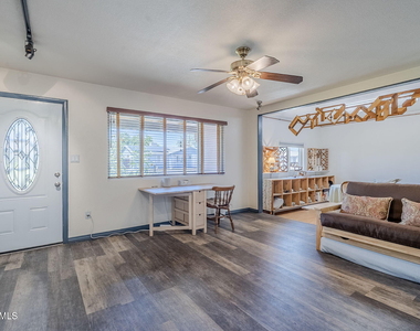 1022 W Apollo Avenue - Photo Thumbnail 22