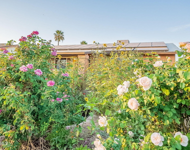 1022 W Apollo Avenue - Photo Thumbnail 3