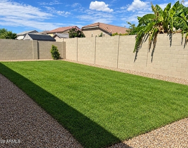 8746 W San Juan Avenue - Photo Thumbnail 25