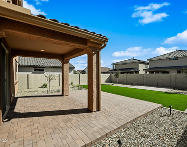 8961 W San Juan Avenue - Photo Thumbnail 27