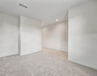 8961 W San Juan Avenue - Photo Thumbnail 4