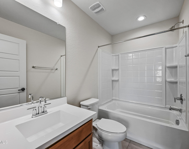 8961 W San Juan Avenue - Photo Thumbnail 32