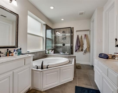 3940 Shrike Trail - Photo Thumbnail 17