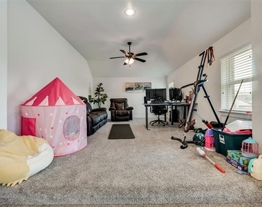3940 Shrike Trail - Photo Thumbnail 9