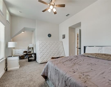 3940 Shrike Trail - Photo Thumbnail 12