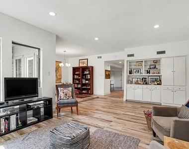12368 Montego Plaza - Photo Thumbnail 7