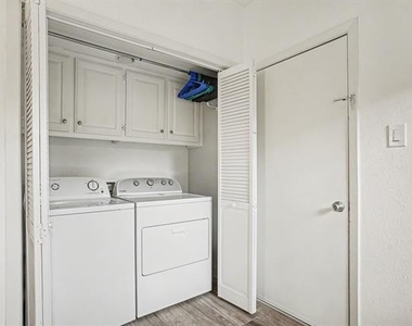 12368 Montego Plaza - Photo Thumbnail 24