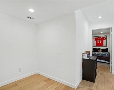 12368 Montego Plaza - Photo Thumbnail 22