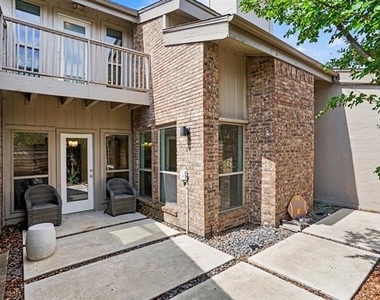 12368 Montego Plaza - Photo Thumbnail 28