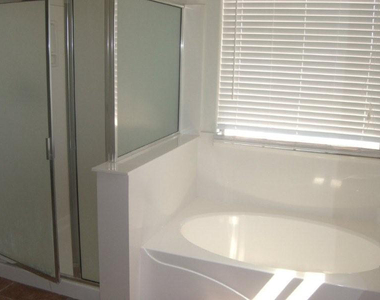 6907 S Emerald Place - Photo Thumbnail 4
