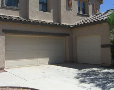 6907 S Emerald Place - Photo Thumbnail 9