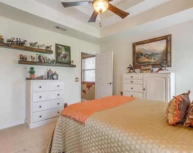 9514 Park Drive - Photo Thumbnail 20