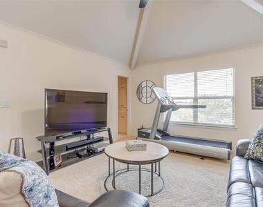 9514 Park Drive - Photo Thumbnail 23