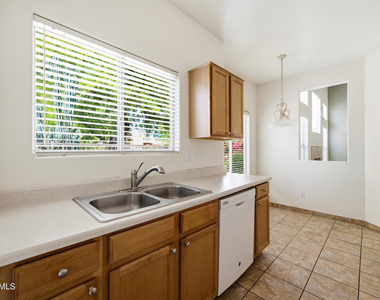 9065 E Gary Road - Photo Thumbnail 8