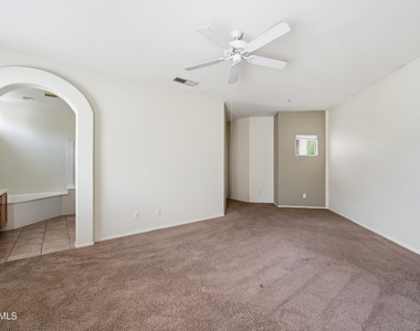 9065 E Gary Road - Photo Thumbnail 15