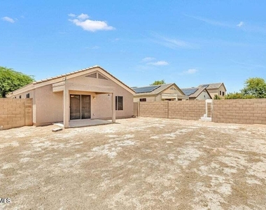 24039 N Mojave Lane - Photo Thumbnail 29