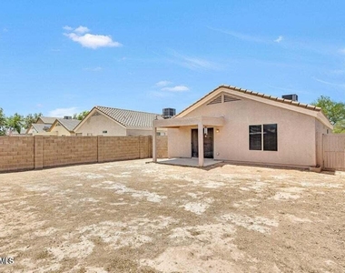 24039 N Mojave Lane - Photo Thumbnail 28