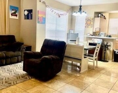 1100 N Priest Drive - Photo Thumbnail 8