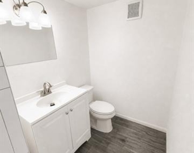 2309 E Mitchell Street - Photo Thumbnail 9