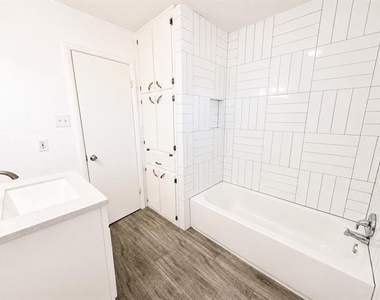 2309 E Mitchell Street - Photo Thumbnail 13