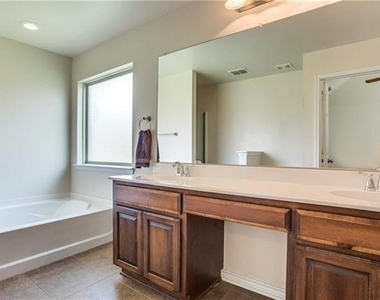 3444 Crisoforo Drive - Photo Thumbnail 3