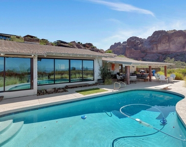 5526 N Camelback Canyon Drive - Photo Thumbnail 20