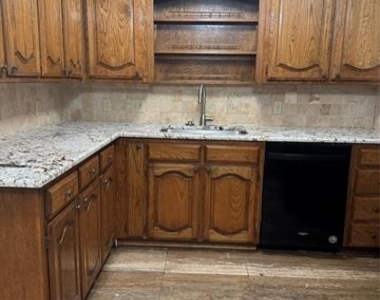 2726 Monet Place - Photo Thumbnail 11