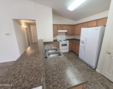 6656 E Flynn Avenue - Photo Thumbnail 14