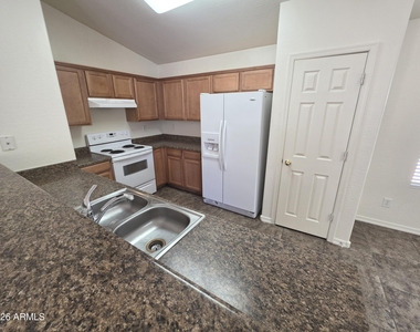 6656 E Flynn Avenue - Photo Thumbnail 13
