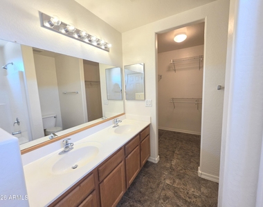 6656 E Flynn Avenue - Photo Thumbnail 8