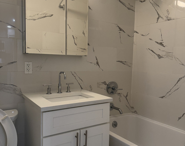 Low Fee 97th Street Columbus Ave Stu - Photo Thumbnail 2