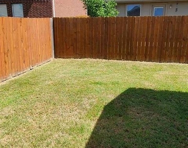 1426 Thibodaux Drive - Photo Thumbnail 15