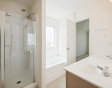 4528 Saint Francis Avenue - Photo Thumbnail 8