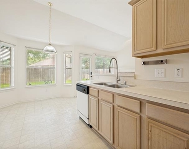4528 Saint Francis Avenue - Photo Thumbnail 3
