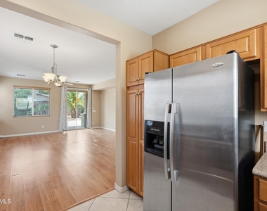 18184 N Calacera Street - Photo Thumbnail 7