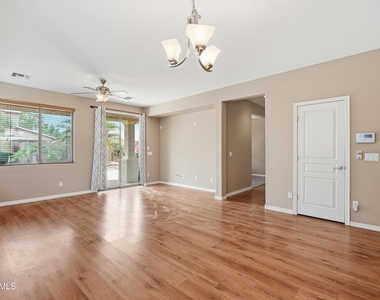 18184 N Calacera Street - Photo Thumbnail 9