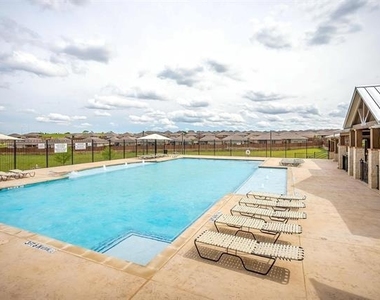 9721 Cherryville Road - Photo Thumbnail 17