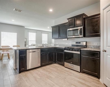 9721 Cherryville Road - Photo Thumbnail 4