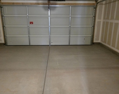 275 W Sonoran Vista Circle - Photo Thumbnail 7