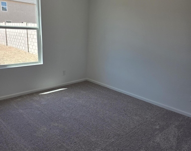 275 W Sonoran Vista Circle - Photo Thumbnail 6